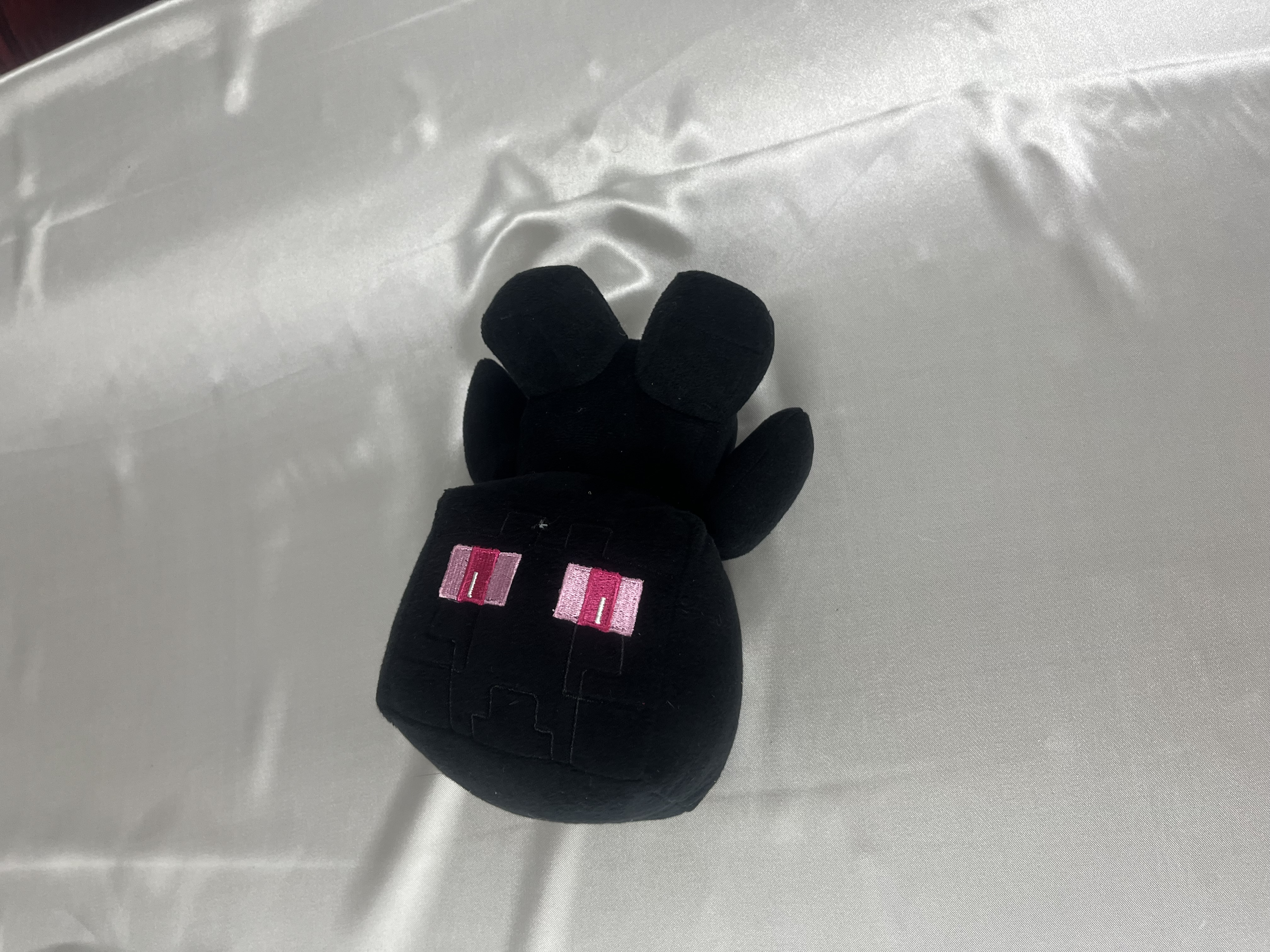 عروسک طرح ایندرمن ماینکرافت ۲۲ سانتی
